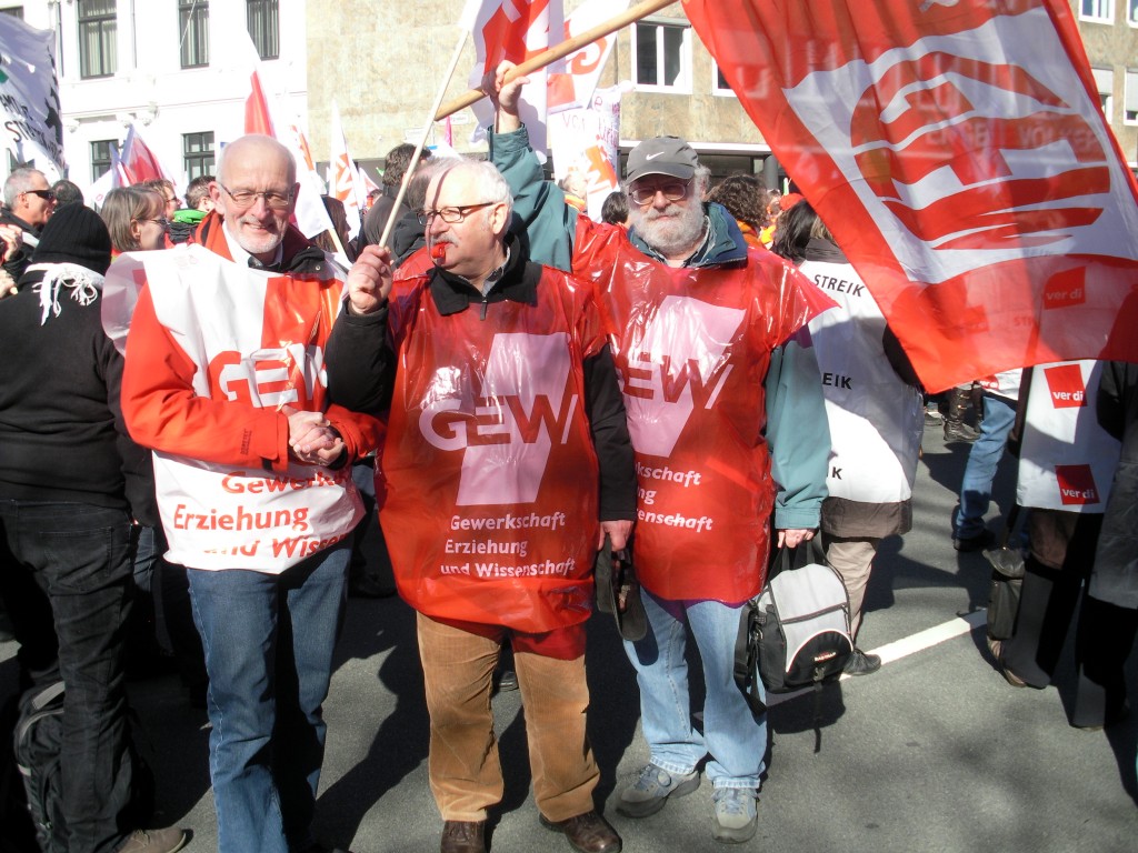 Auch Mitglieder des geschäftsführenden Vorstandes waren in Hannover  dabei, von links Hans-Otto Saatkamp, Reinhard Kiehlmann und Uwe Schwarze